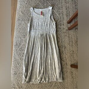 Patterned Cinnamon dress